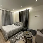 Corplex Rooms Tirana